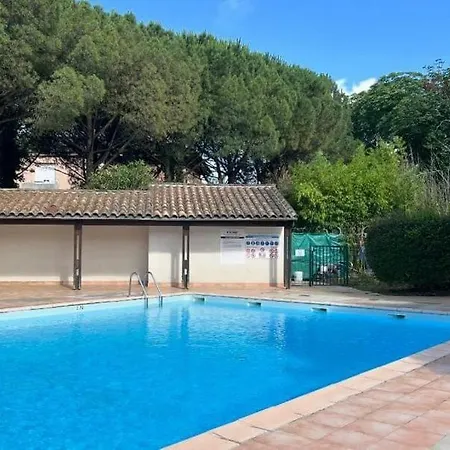 Appartement Les Capitouls - Avec Piscine, Parking&jardin Privé !
