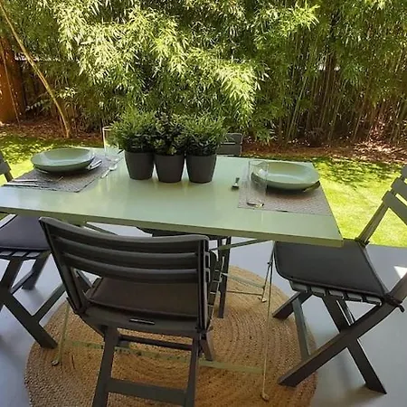 Appartement Les Capitouls - Avec Piscine, Parking&jardin Privé !