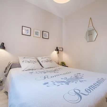 Appartement Les Capitouls - Avec Piscine, Parking&jardin Privé ! *